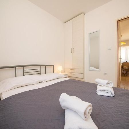 Apartmani Manita Paklenica Seline Exterior photo